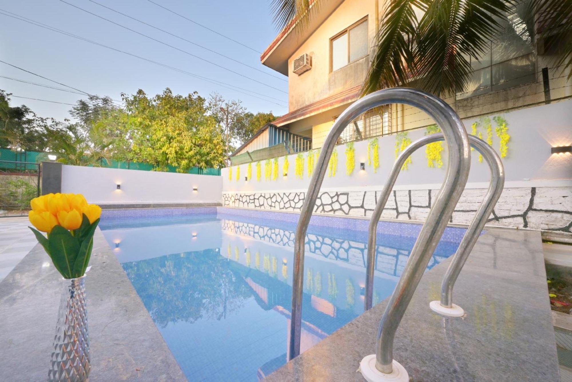 Empyrean Stay Ll 3Bhk Ll Marshall Villa Ll Large Pool Ll Ac Ll Lonavala Exterior photo